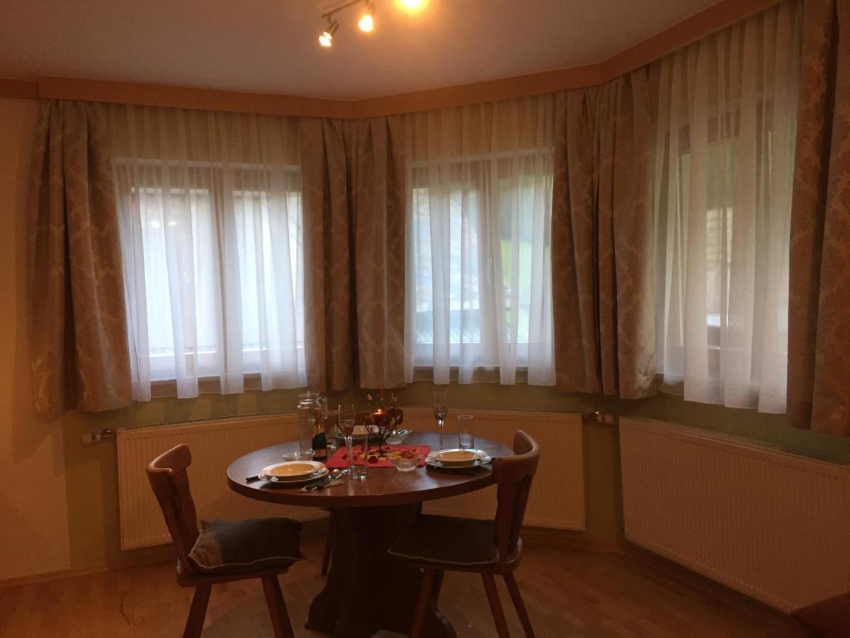 Ferienwohnungen Bianca Hasler - Stallbauer Pusterwald Bagian luar foto